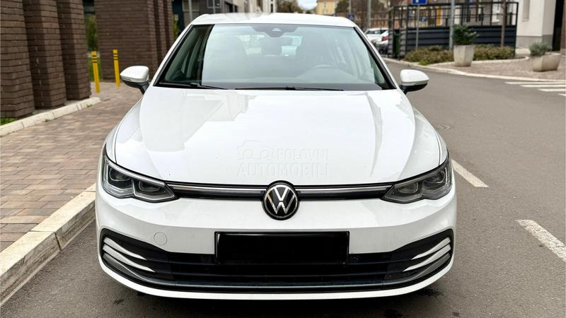 Volkswagen Golf 8 1.5 TSI
