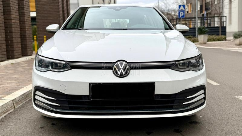 Volkswagen Golf 8 1.5 TSI
