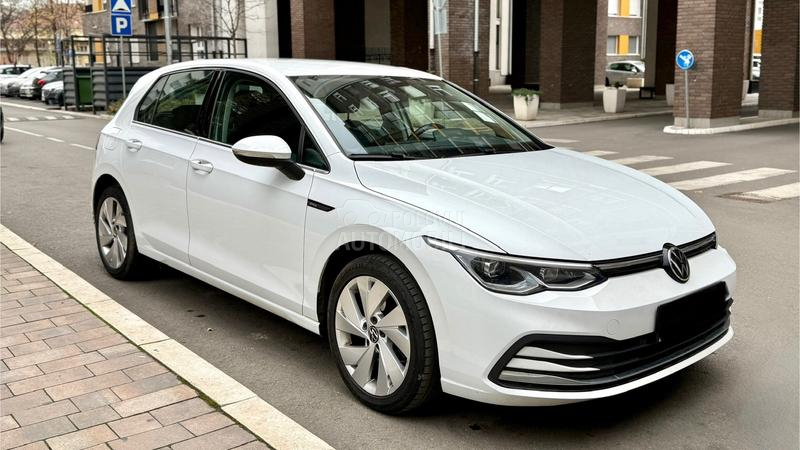 Volkswagen Golf 8 1.5 TSI