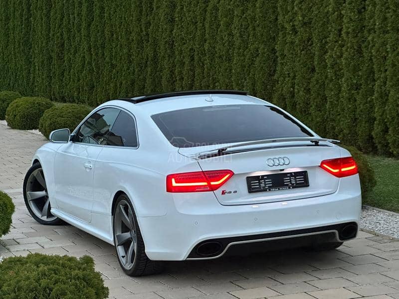 Audi RS5 