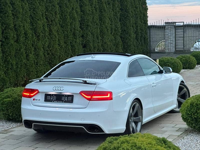 Audi RS5 