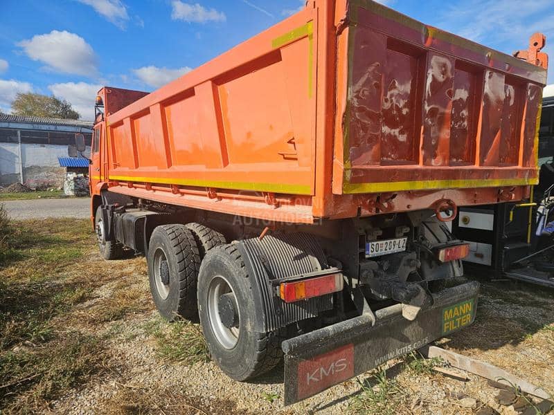 Kamaz 6536