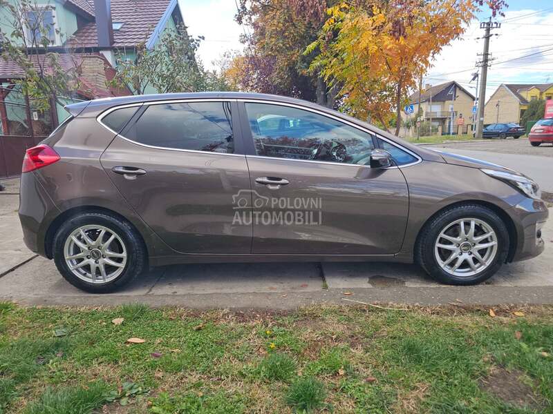 Kia cee`d 1.0 CHAMPION