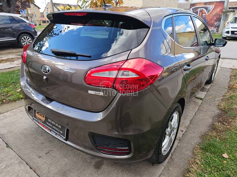 Kia cee`d 1.0 CHAMPION