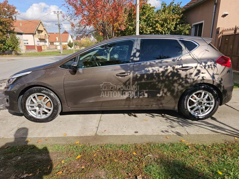 Kia cee`d 1.0 CHAMPION