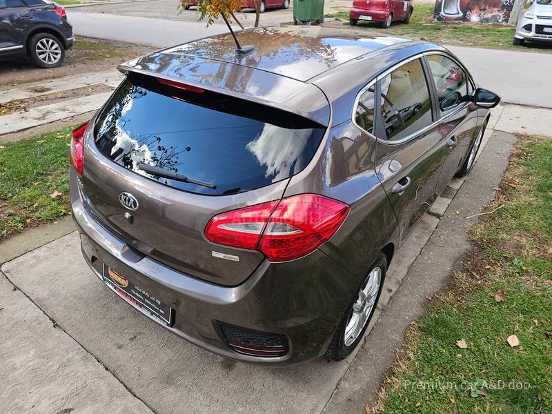 Kia cee`d 1.0 CHAMPION