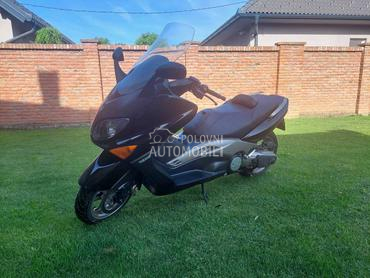 Yamaha t max 500