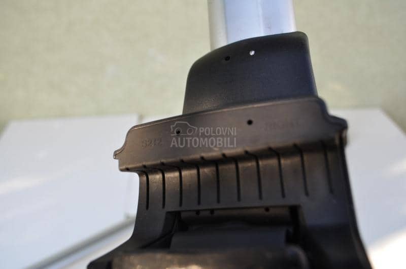 Original krovni nosaci karavan