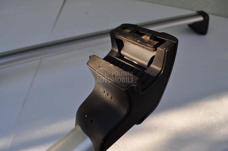 Original krovni nosaci karavan