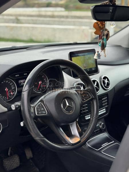 Mercedes Benz B 200 CDI 4matic