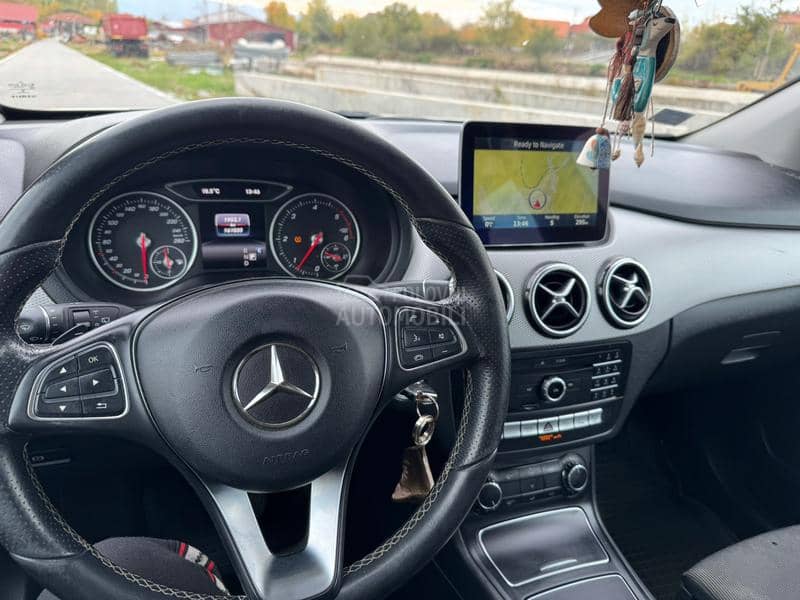 Mercedes Benz B 200 CDI 4matic