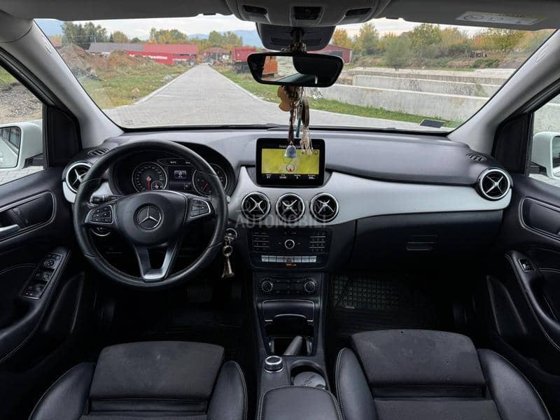 Mercedes Benz B 200 CDI 4matic