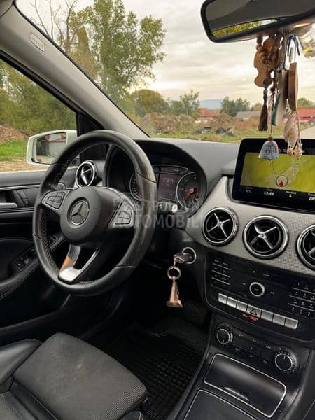 Mercedes Benz B 200 CDI 4matic