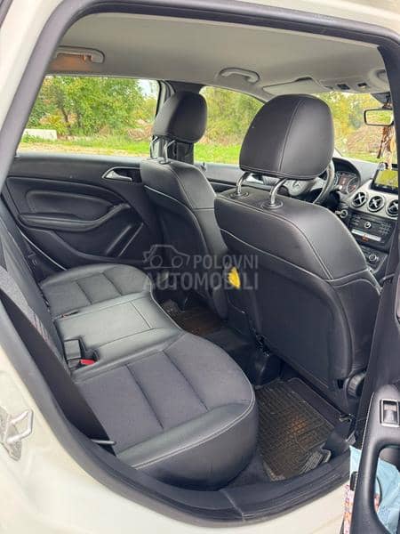Mercedes Benz B 200 CDI 4matic