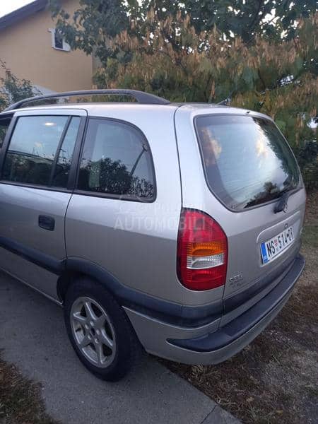Opel Zafira 2,0 dti