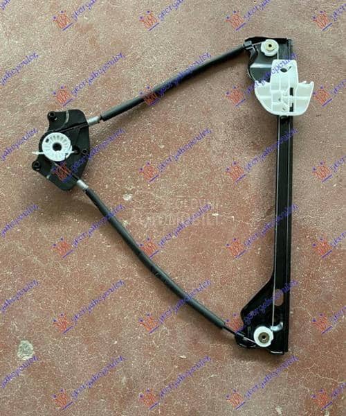 PODIZAC ZADNJEG PROZORA...