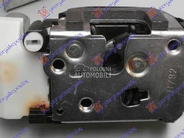 BRAVA ZADNJIH VRATA Desno za Alfa Romeo 147 od 2000. do 2010. god.