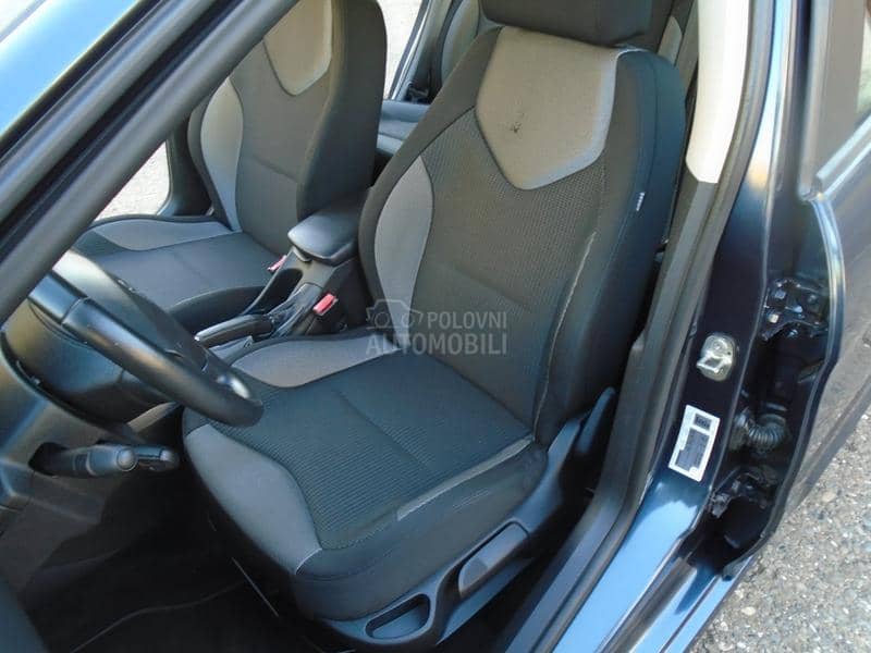 Peugeot 308 1.6 ful GLANC NOVO