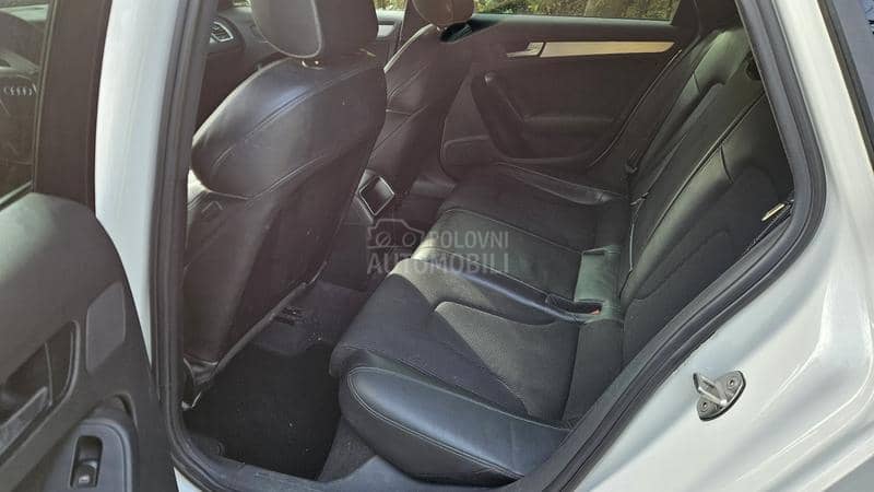 Audi A4 A4 B8  S-LINE