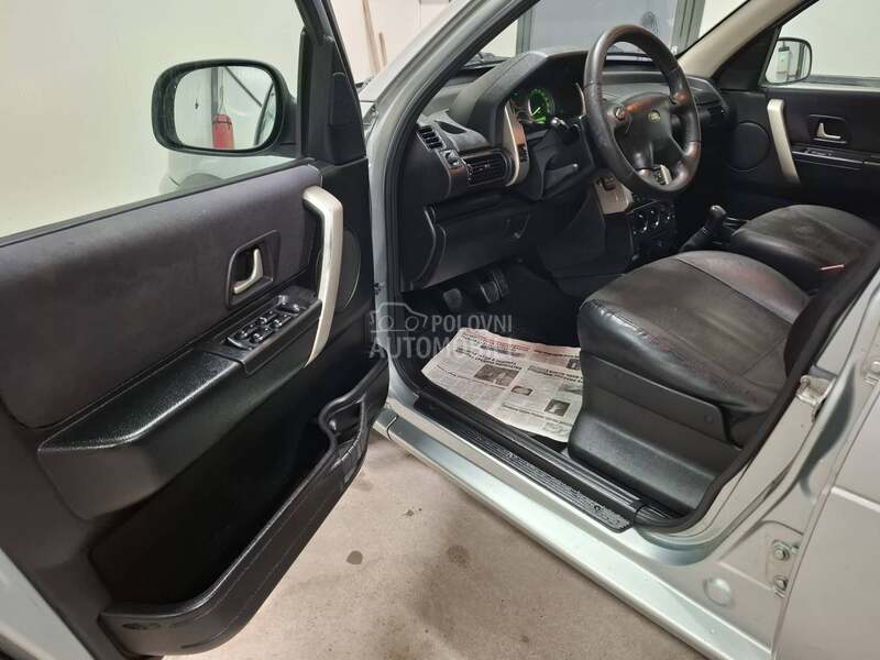 Land Rover Freelander 2.0TD4