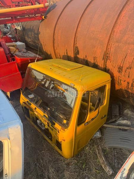 Mercedes NG i SK Kabina