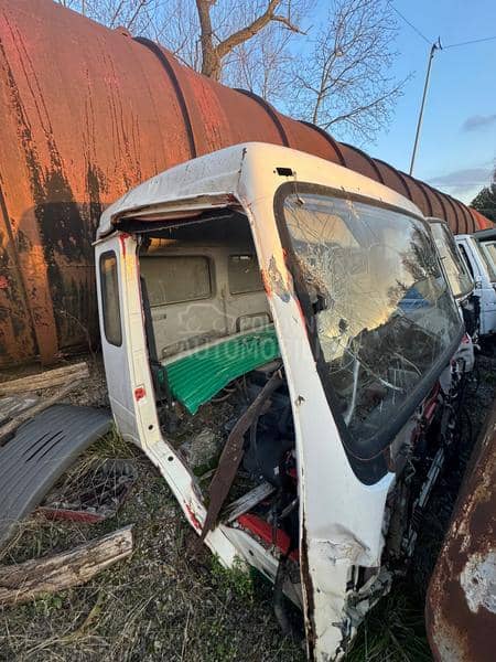 Mercedes NG i SK Kabina