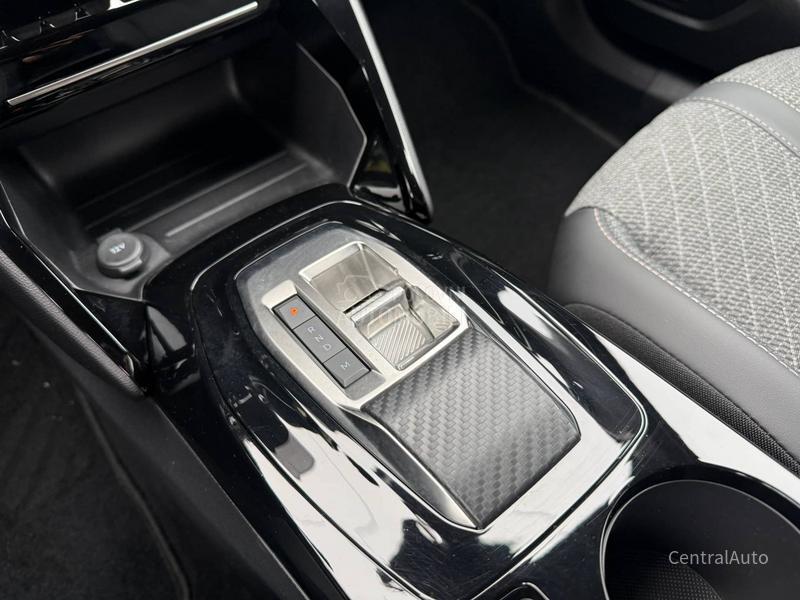 Peugeot 2008 1.5HDI ALURE