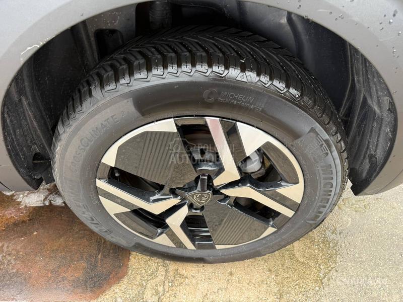 Peugeot 2008 1.5HDI ALURE