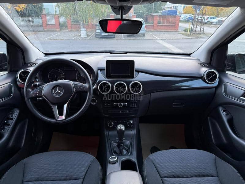 Mercedes Benz B 180 1.6B/Xenon/CH