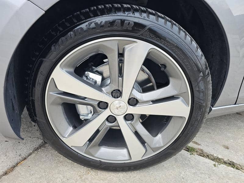 Peugeot 308 //GT-Line