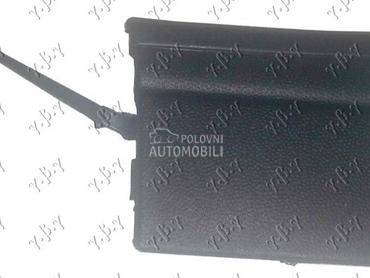 POKLOPAC KUKE PREDNJEG BRANIKA za Volkswagen Touareg od 2003. do 2010. god.