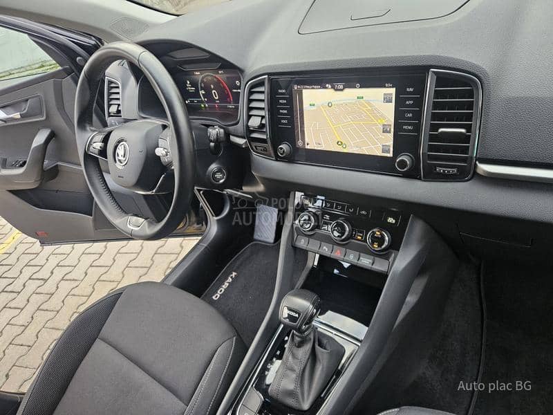 Škoda Karoq 2.0tdi DSG/LED/KAM