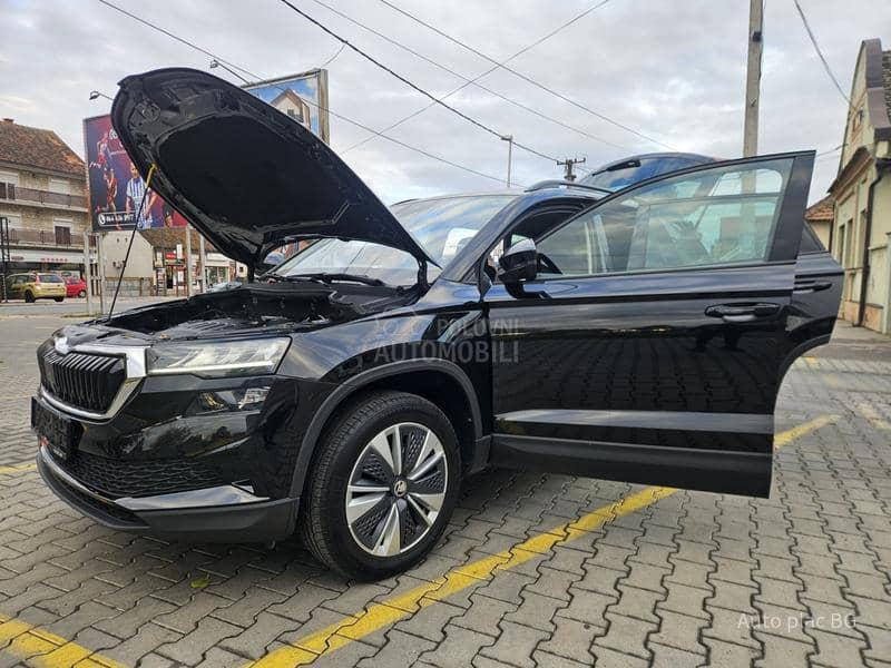 Škoda Karoq 2.0tdi DSG/LED/KAM