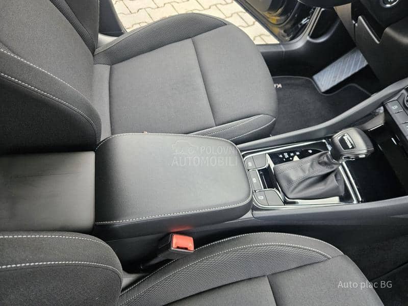 Škoda Karoq 2.0tdi DSG/LED/KAM