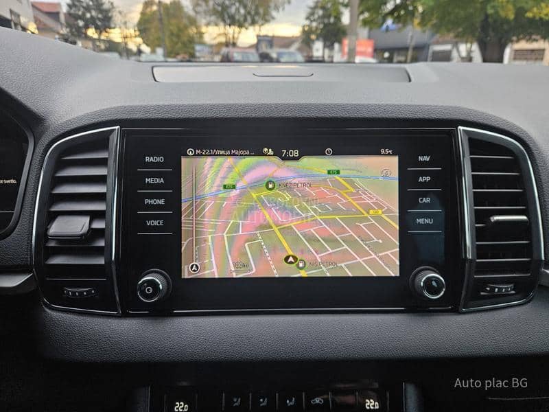 Škoda Karoq 2.0tdi DSG/LED/KAM