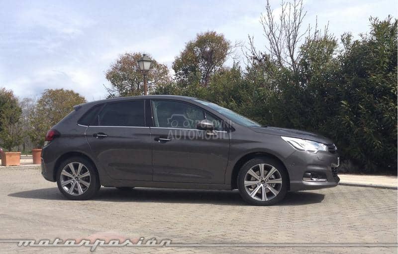 Delovi za Citroen C4 2015. god.