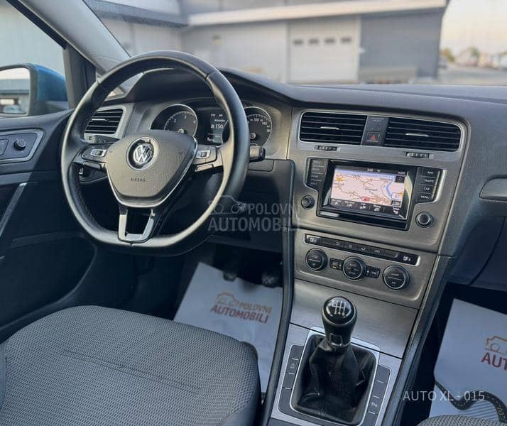 Volkswagen Golf 7 1.6 TDI // NAV