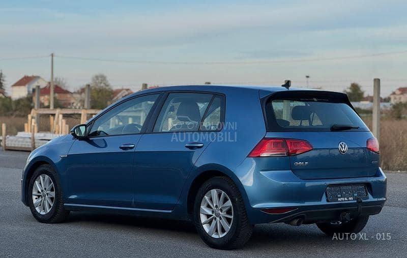 Volkswagen Golf 7 1.6 TDI // NAV