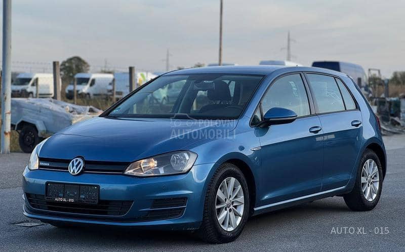 Volkswagen Golf 7 1.6 TDI // NAV
