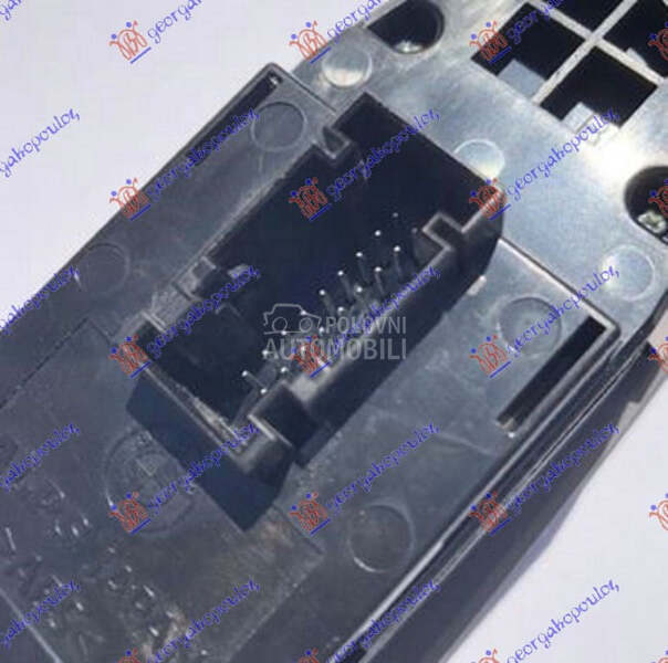 PREKIDAC U PREDNJIM VRATIMA (4