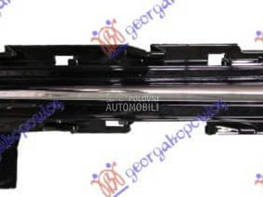 RESETKA PREDNJEG BRANIKA... za Volvo V40 za 2012. god.