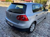 Volkswagen Golf 5 1.6