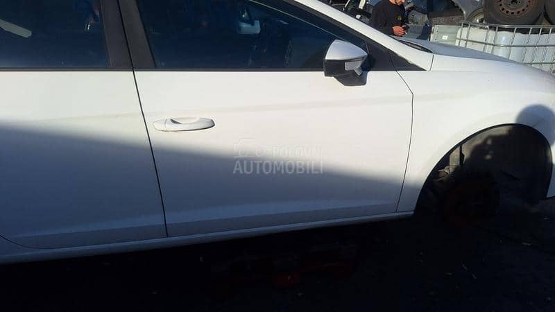 Seat Leon 2015. god. -  kompletan auto u delovima