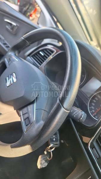 Seat Leon 2015. god. -  kompletan auto u delovima