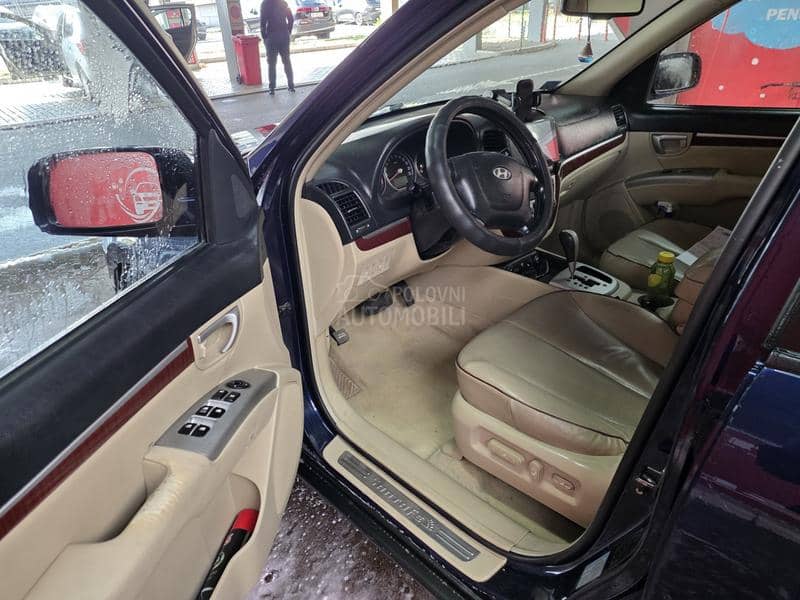 Hyundai Santa Fe O P I S