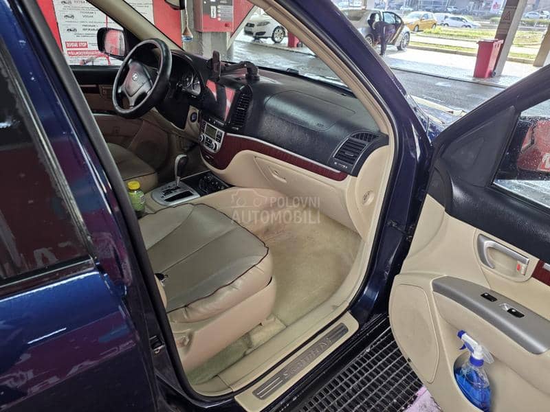 Hyundai Santa Fe O P I S