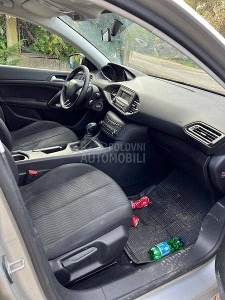 Peugeot 308 1.6 BlueHdi Peugeot 308 1.6 BlueHdi