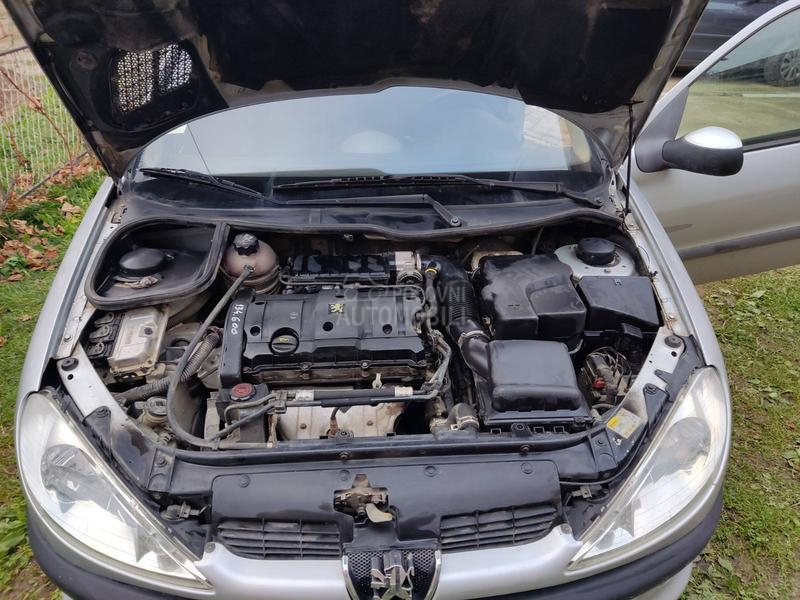 Peugeot 206 HITNA PRODAJA 999e Peugeot 206 HITNA PRODAJA 999e