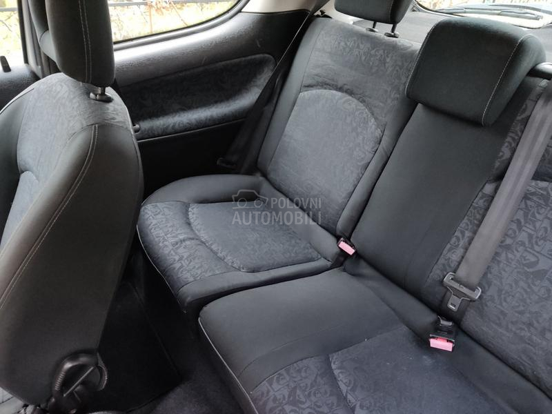 Peugeot 206 HITNA PRODAJA 999e Peugeot 206 HITNA PRODAJA 999e