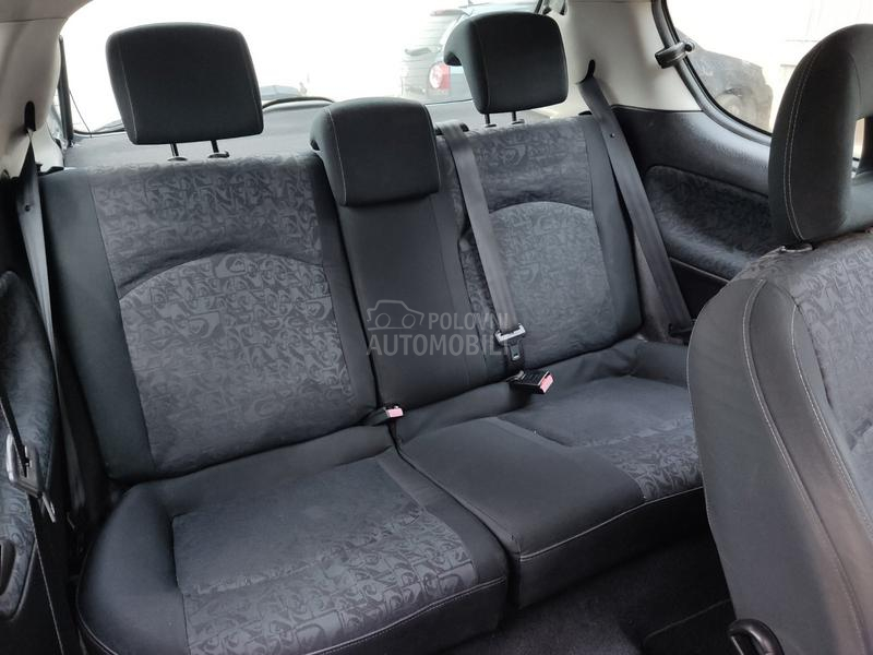 Peugeot 206 HITNA PRODAJA 999e Peugeot 206 HITNA PRODAJA 999e